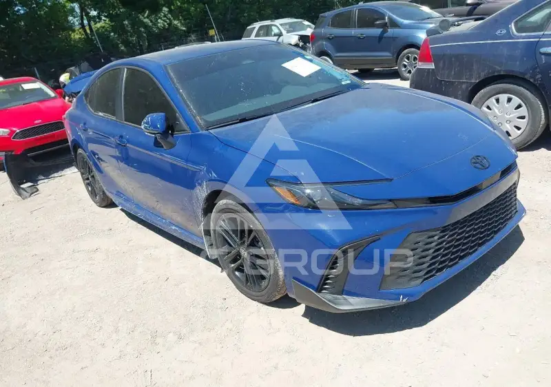 2025 Toyota CAMRY фото