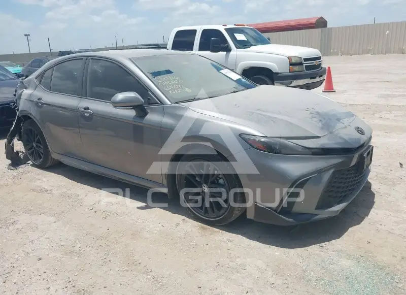 2025 Toyota CAMRY фото