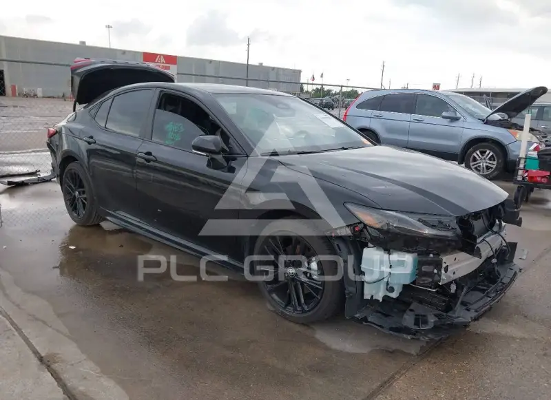 2025 Toyota CAMRY photo