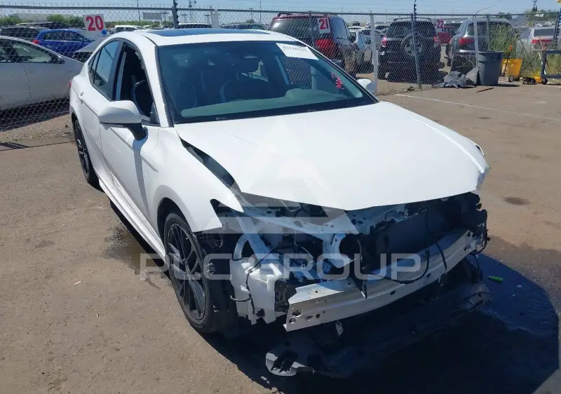 2025 Toyota CAMRY photo