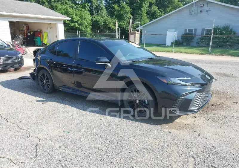 2025 Toyota CAMRY фото