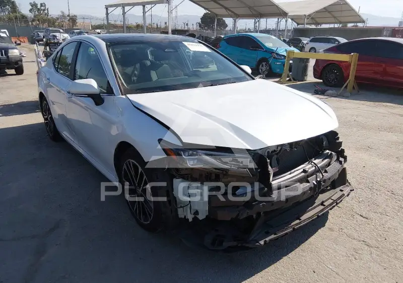 2025 Toyota CAMRY фото