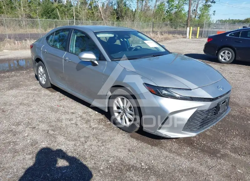 2025 Toyota CAMRY фото
