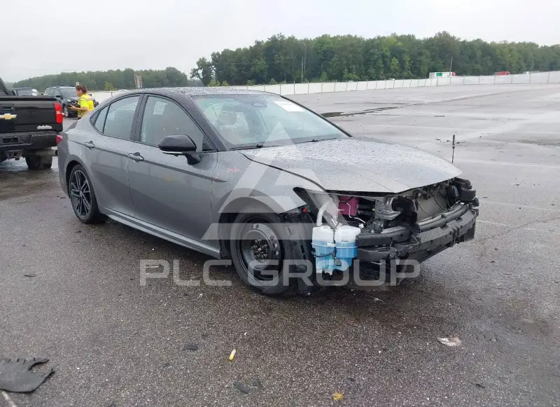 2025 Toyota CAMRY фото