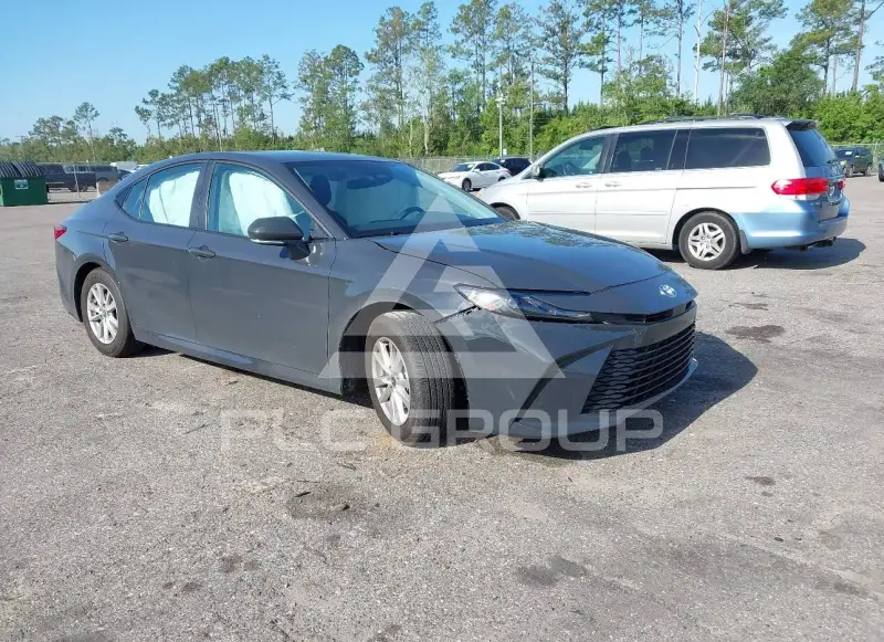 2025 Toyota CAMRY фото