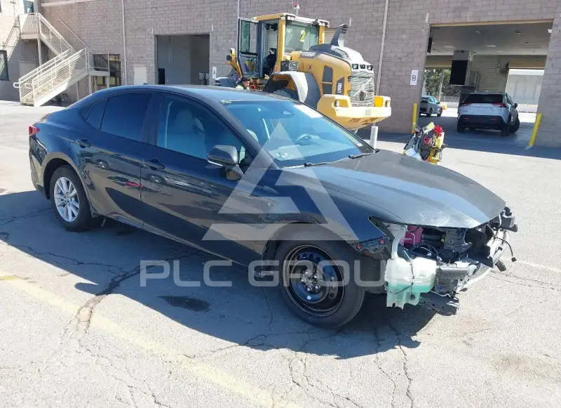 2025 Toyota CAMRY фото