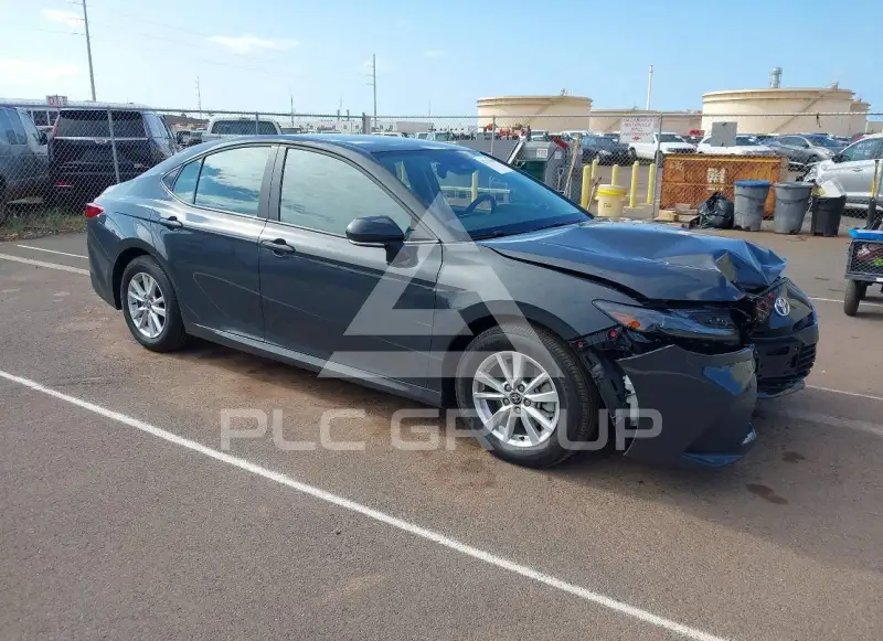 2025 Toyota CAMRY фото