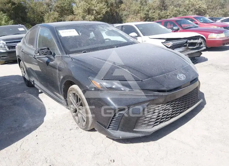 2025 Toyota CAMRY фото