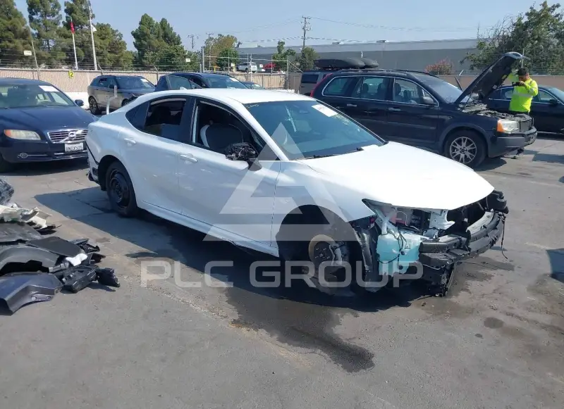 2025 Toyota CAMRY фото