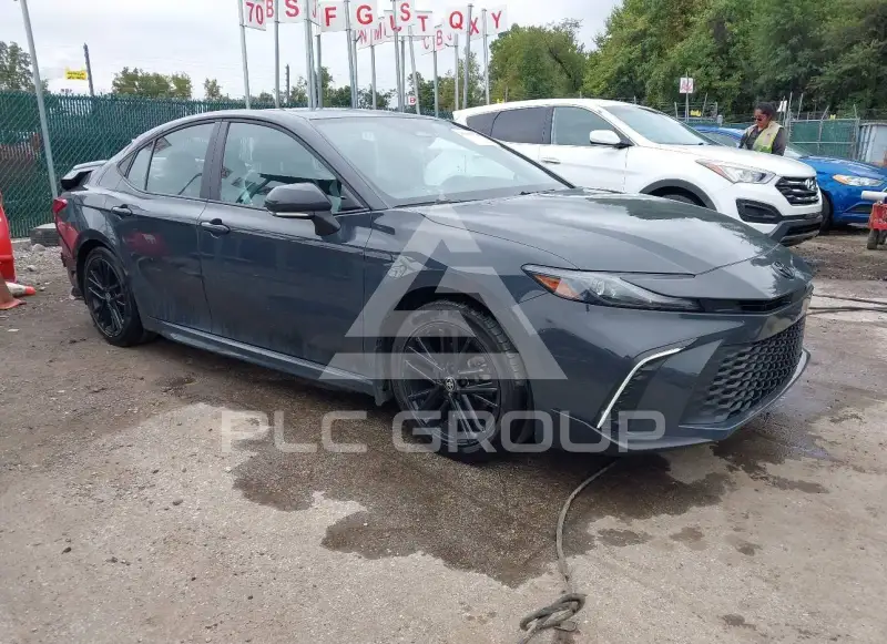 2025 Toyota CAMRY фото