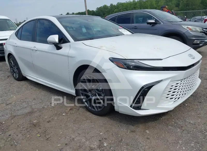 2025 Toyota CAMRY фото