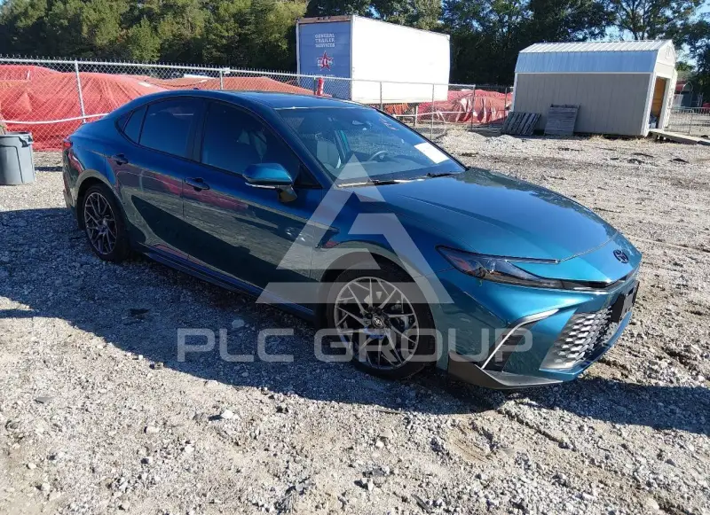 2025 Toyota CAMRY фото