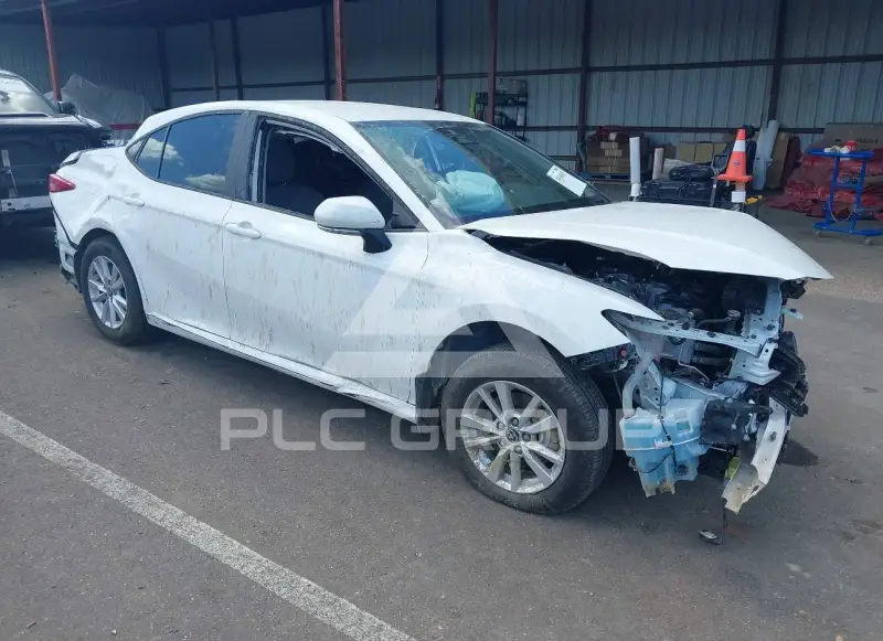 2025 Toyota CAMRY фото
