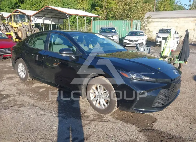 2025 Toyota CAMRY фото