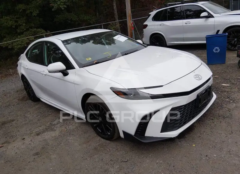 2025 Toyota CAMRY фото