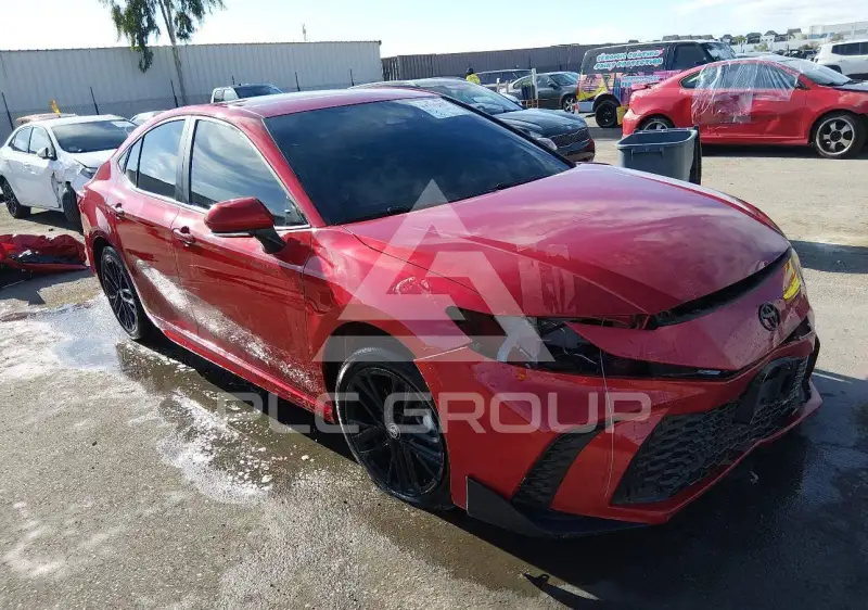 2025 Toyota CAMRY фото