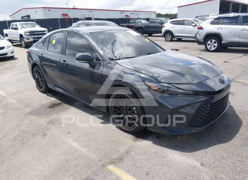 2025 Toyota CAMRY фото