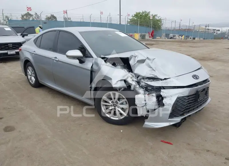 2025 Toyota CAMRY фото