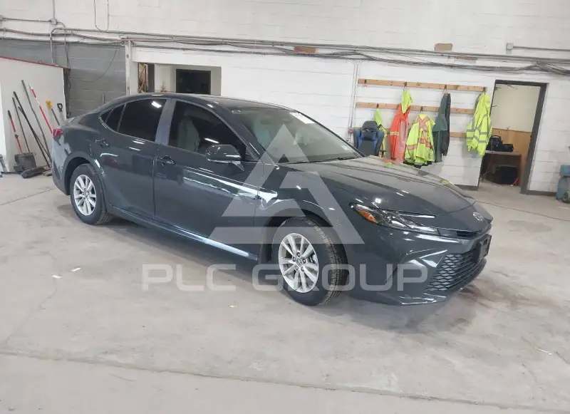 2025 Toyota CAMRY фото