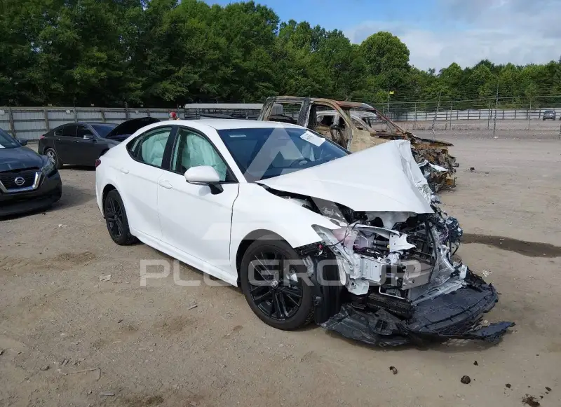 2025 Toyota CAMRY фото