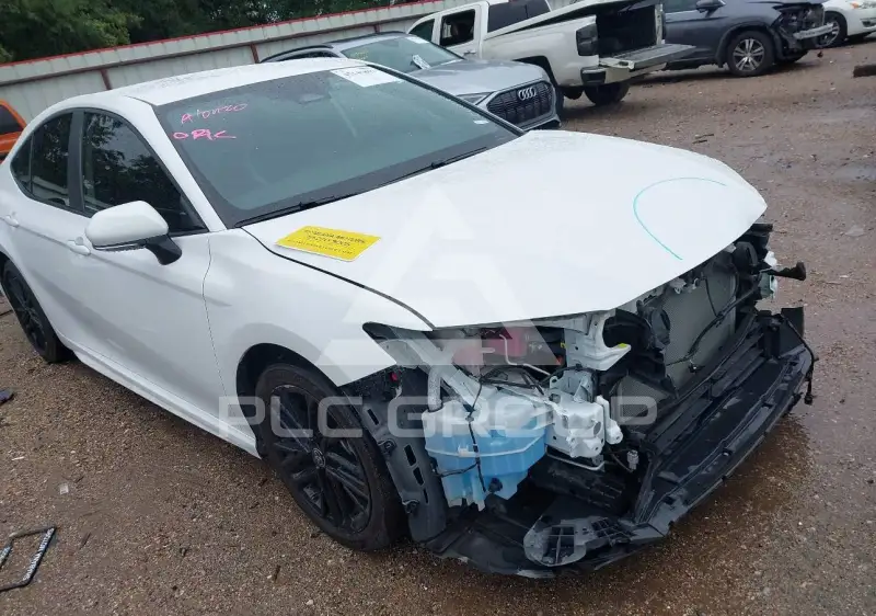 2025 Toyota CAMRY фото