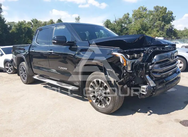 2025 Toyota TUNDRA фото