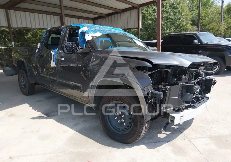 2025 Toyota TUNDRA фото
