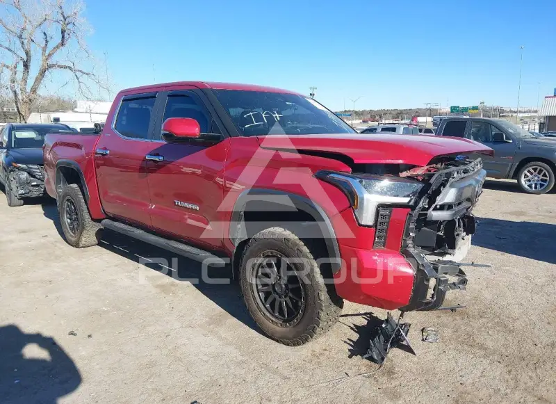 2025 Toyota TUNDRA фото