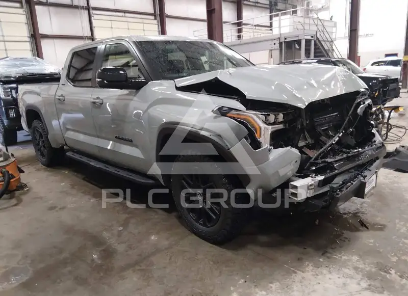 2025 Toyota TUNDRA photo