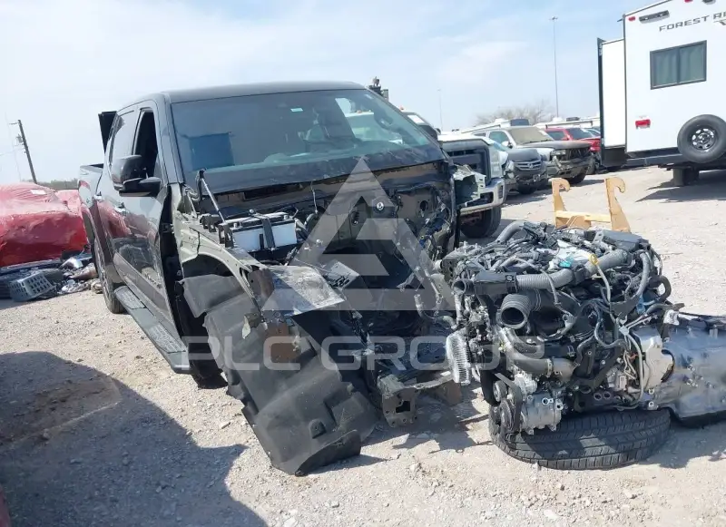2025 Toyota TUNDRA photo