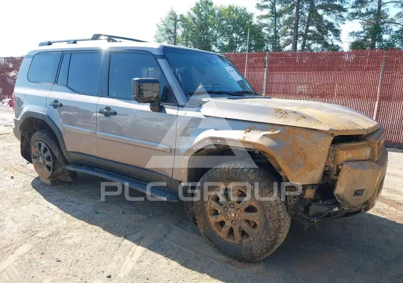 2025 Toyota LAND CRUISER photo
