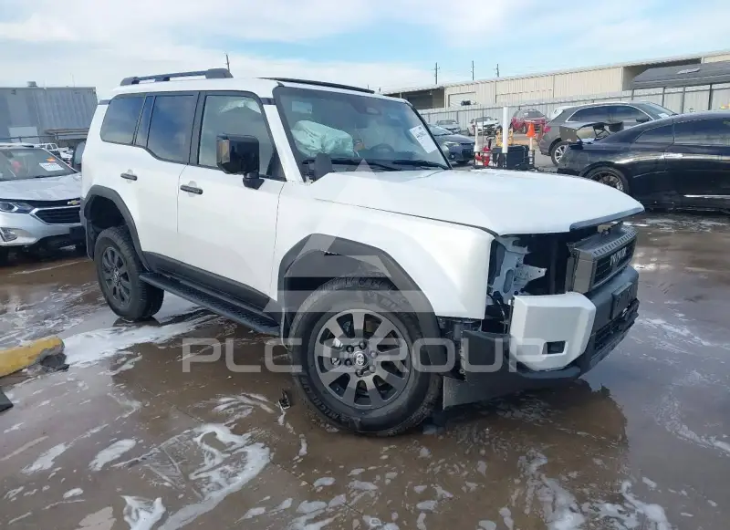 2025 Toyota LAND CRUISER фото