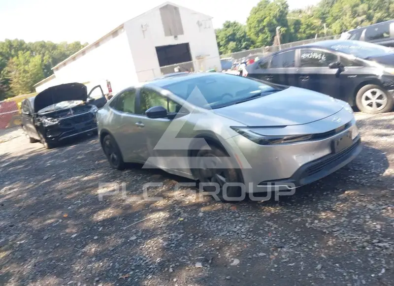 2025 Toyota PRIUS photo
