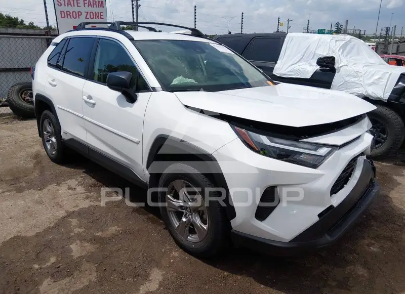 2025 Toyota RAV4 фото