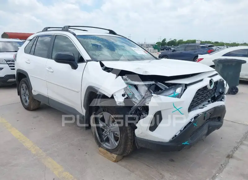 2025 Toyota RAV4 фото