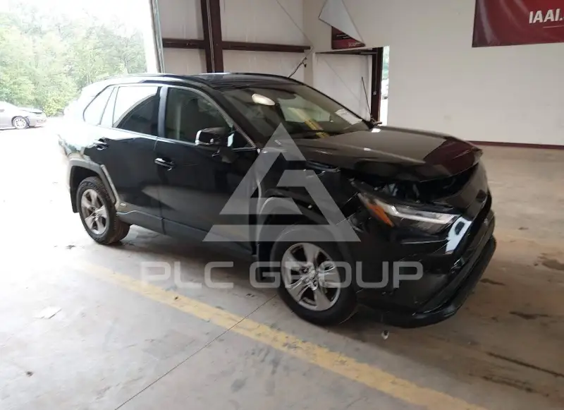 2025 Toyota RAV4 фото