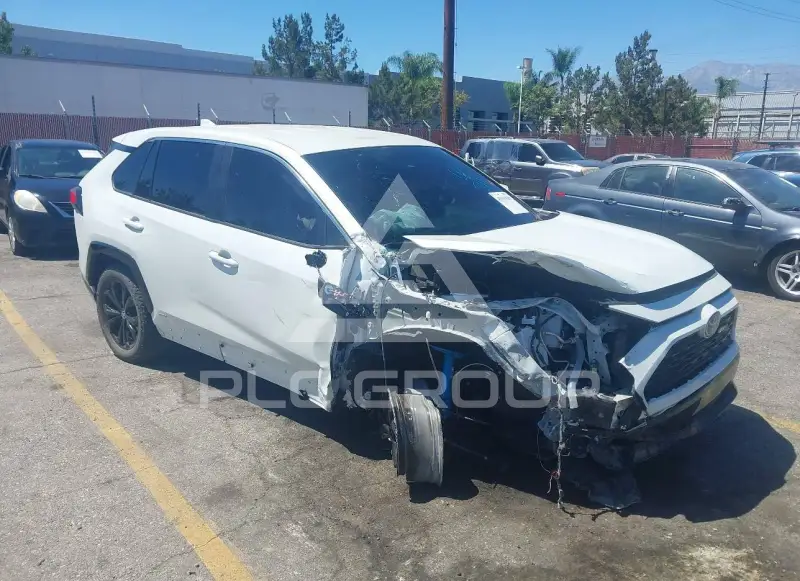 2025 Toyota RAV4 фото
