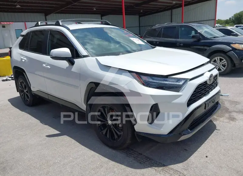 2025 Toyota RAV4 фото