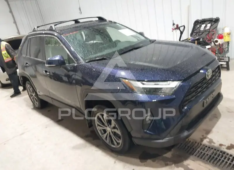 2025 Toyota RAV4 photo