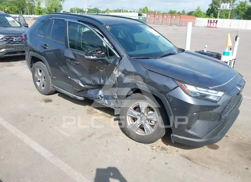 2025 Toyota RAV4 фото