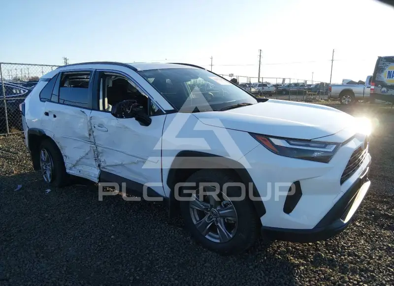 2025 Toyota RAV4 фото