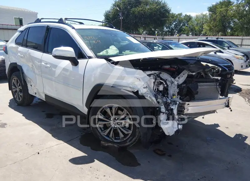 2025 Toyota RAV4 фото