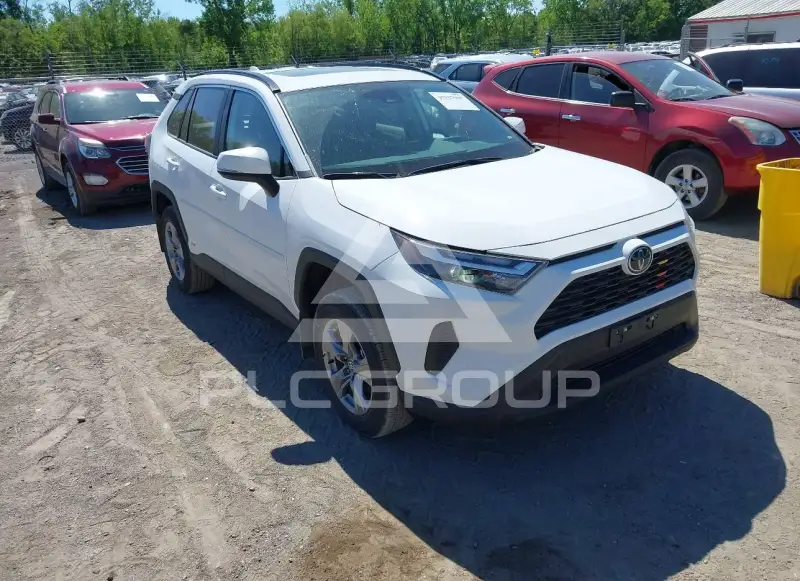 2025 Toyota RAV4 photo