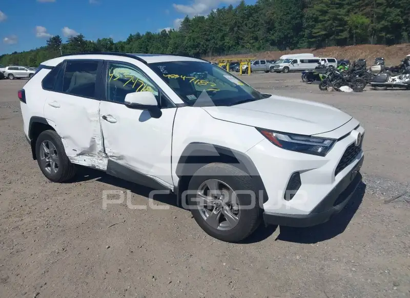 2025 Toyota RAV4 фото