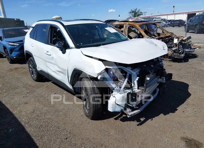2025 Toyota RAV4 photo
