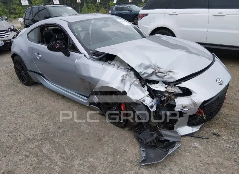 2025 Toyota GR 86 фото