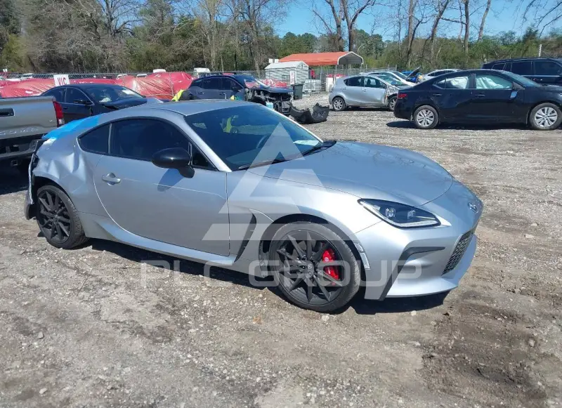 2025 Toyota GR 86 фото