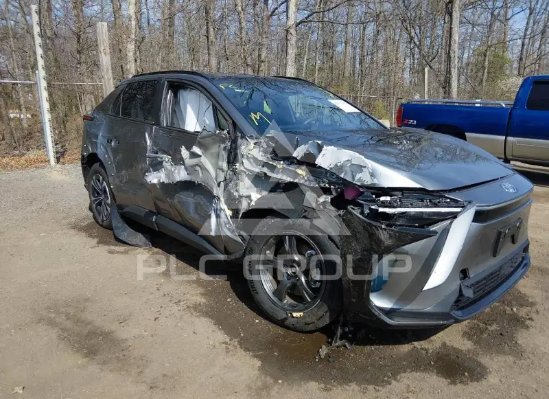 2025 Toyota bZ4X фото