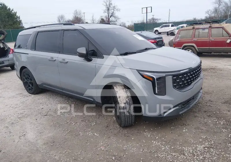 2025 KIA Carnival фото