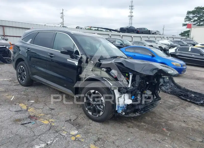 2025 KIA Sorento photo